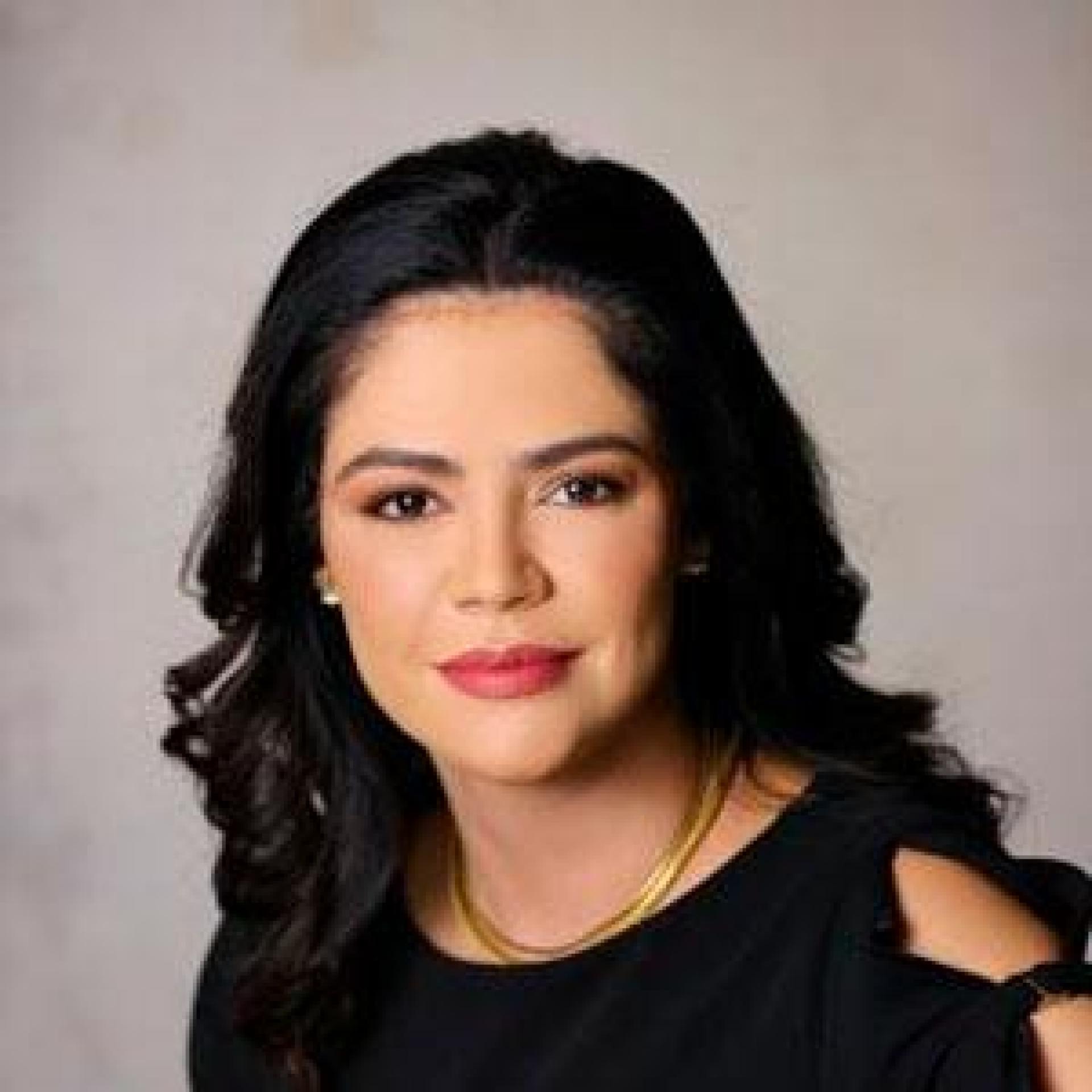 Dra. Juliana Oliveira Domingues