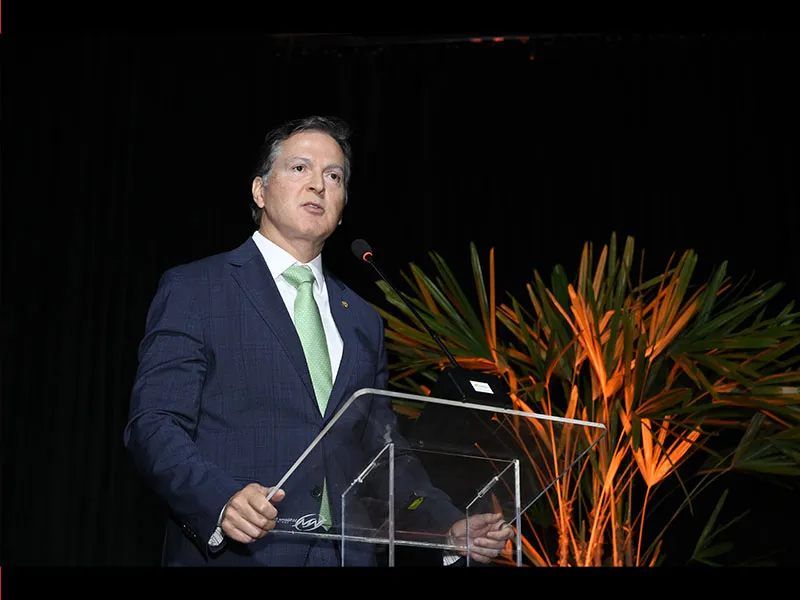 MINISTRO DO TST ANALISA TRANSFORMAÇÕES NO MUNDO DO TRABALHO E OS DESAFIOS PARA CONSELHOS PROFISSIONAIS