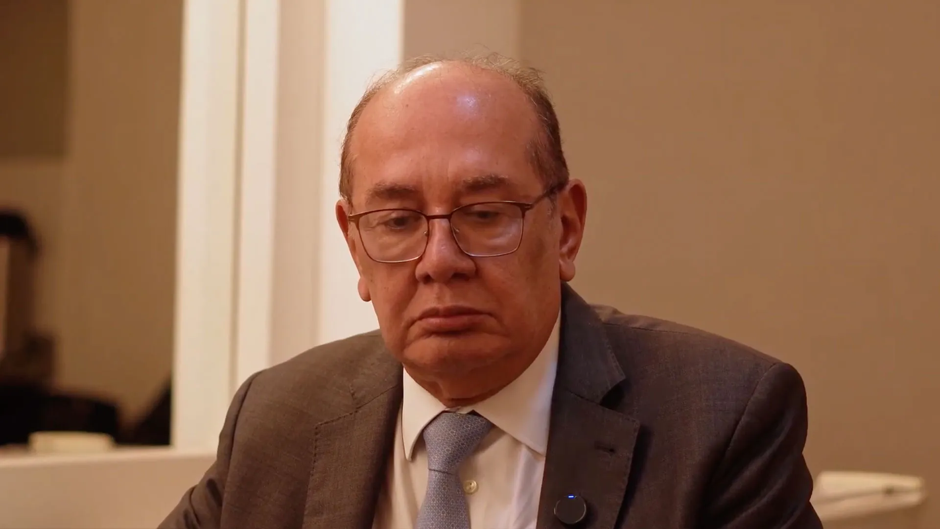 Gilmar Mendes defende regulação contra fake news e IA
